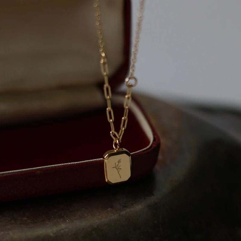 ANNAYA Gold-Plated Floral Pendant Necklace – Elegant & Minimalist Jewelry for Women