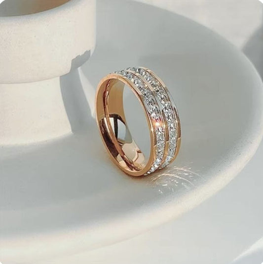 ANNAYA Double Row Black & White Shell Stainless Steel Ring