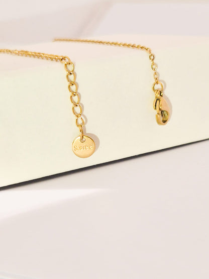 ANNAYA Four-Leaf Clover Pearl Necklace – Gold-Plated Pendant with Lucky Charm & Elegant Pearls